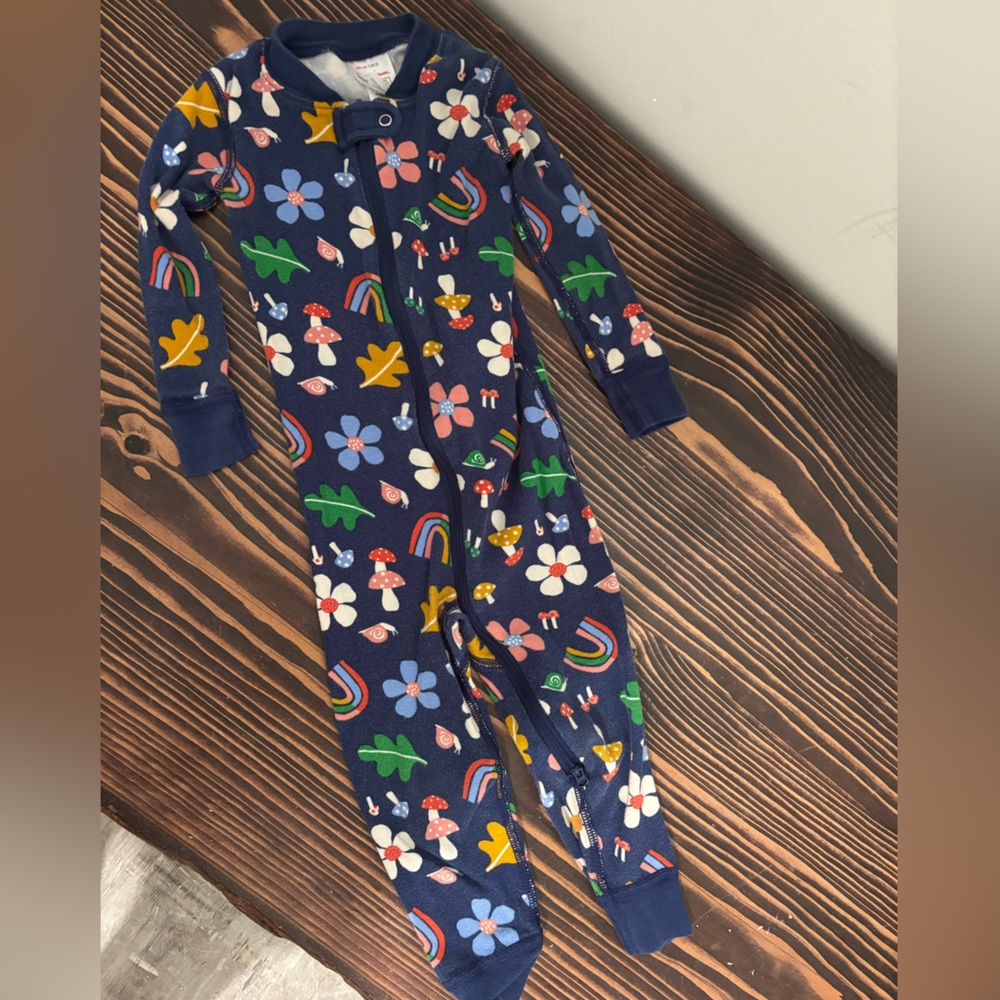Hanna Andersson Navy Floral and Rainbow Onesie PJs 2T